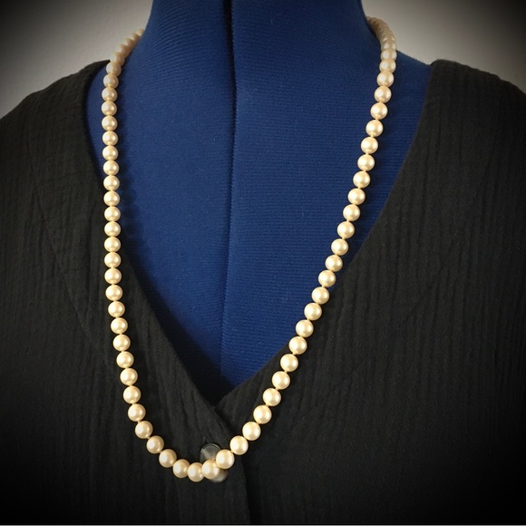 VTG Curated Trio - Pearls Roses and Bows jewelry set - Picture 11 of 11